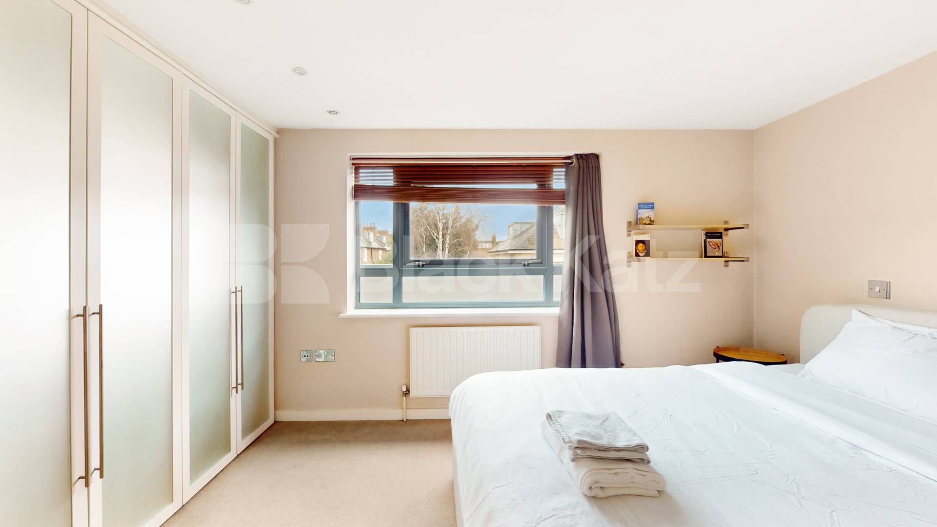 Elegant Two Bedroom Top Floor Residence with Private Balcony Barnsbury Grove, Caledonian Road / Kings Cross